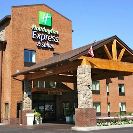 Holiday Inn Express & Suites Donegal By Ihg Exterior photo